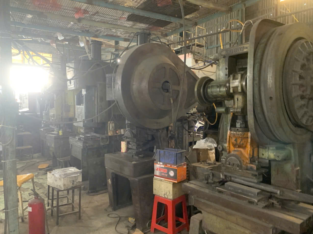 Stamping machines 6.jpg